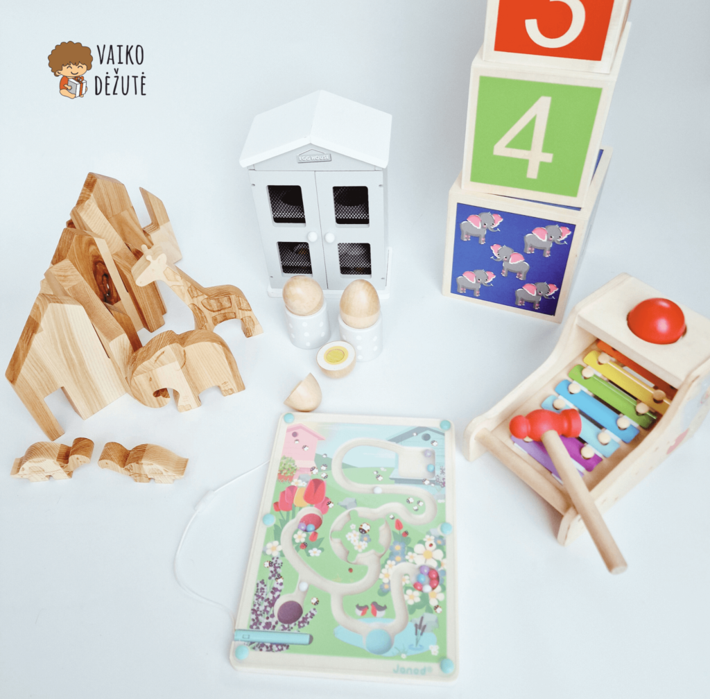 Vaiko dėžutė, žaislų nuoma, žaislų prenumerata, lavinamieji žaislai, tvarumas,dovanos ideja